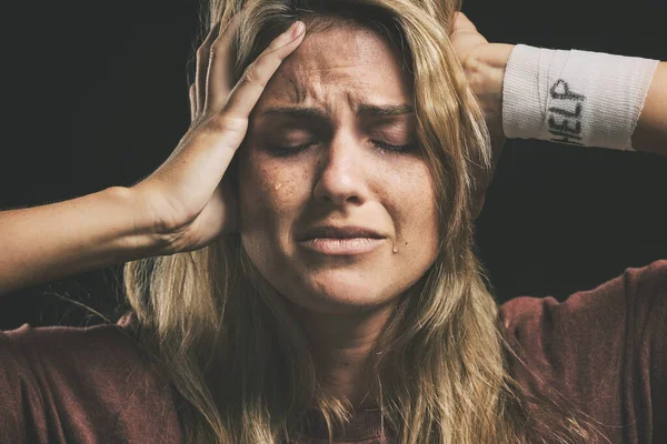 Salud Mental Mujer Deprimida Ayuda Para Adicción Las Drogas Pensamientos — Foto de Stock