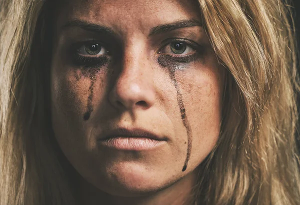 Обличчя Плач Домашнє Насильство Жертвою Жорстокого Поводження Студії Макіяжем Крупним — стокове фото