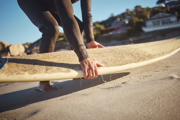 Handen Surfplank Strand Surfer Man Vakantie Vakantie Zomervakantie Hawaï Fitness — Stockfoto