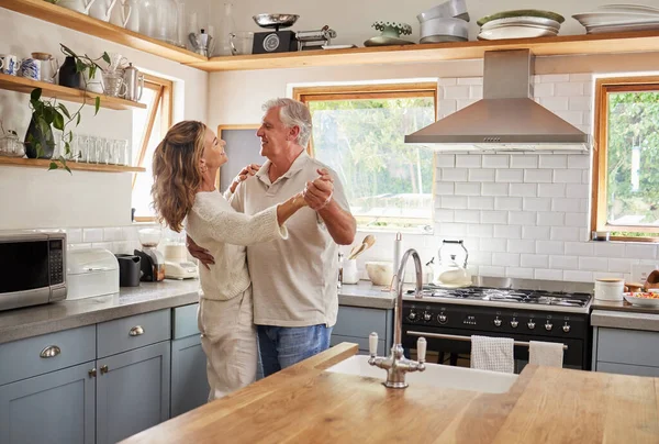 Dance Couple Kitchen Senior Man Woman Dancing Together Retirement Home — Stock Photo, Image