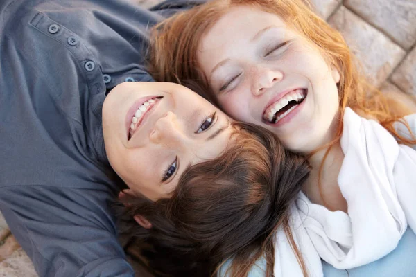 Van Top Tot Teen Portret Van Een Broer Zus Die — Stockfoto