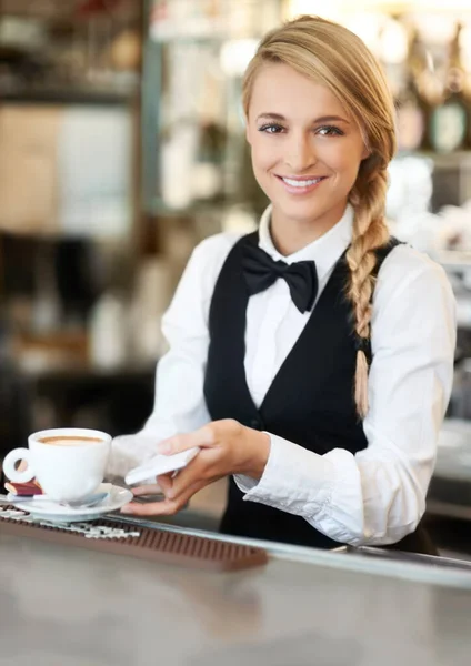 Sólo Mejor Café Para Joven Camarera Bonita Preparándose Para Servir —  Fotos de Stock