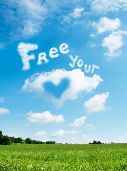 Free Your Heart Skys Limit You Can Request Any Text — Stock Photo, Image