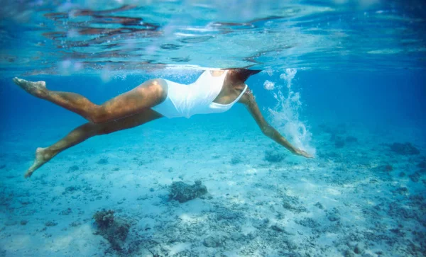 Slender Graceful Ocean Underwater Shot Beautiful Young Woman Swimming Blue — Stock Photo, Image