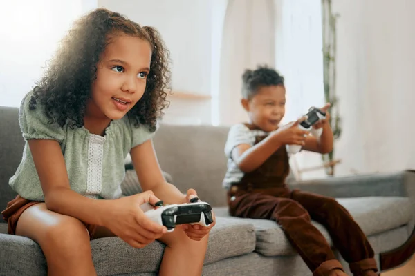 Two Happy Mixed Race Siblings Relaxing Lounge Sofa Together While — ストック写真