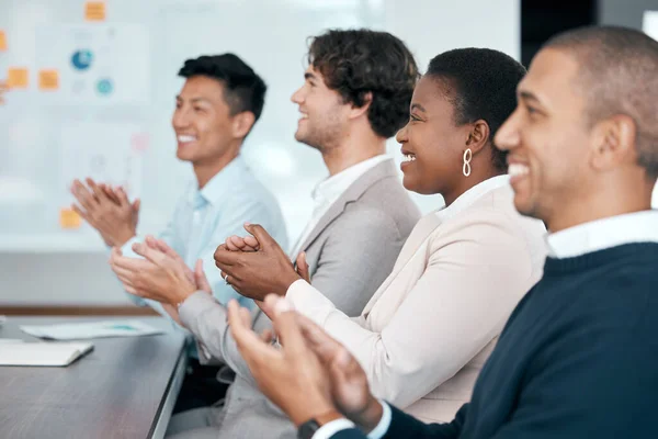 Reunión Éxito Aplausos Presentación Los Empresarios Después Motivación Discurso Meta — Foto de Stock