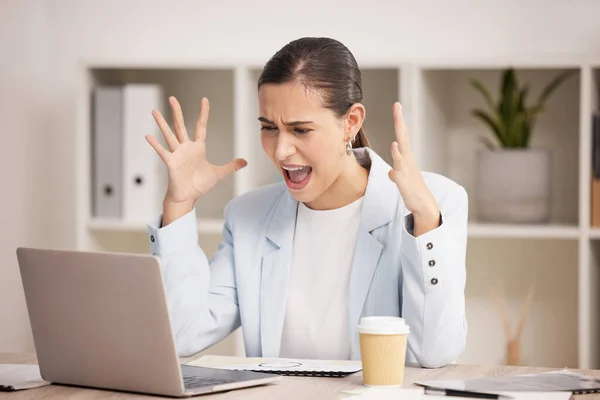 Stress Glitch Donna Arrabbiata Sul Computer Portatile Che Lavora Ufficio — Foto Stock