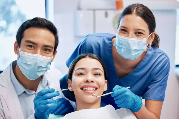 Getting Nitty Gritty Young Woman Getting Her Teeth Cleaned Her — Stock Photo, Image