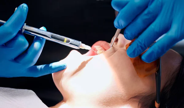 Just One Little Pinch Woman Receiving Injection Dentists Office — Stock Photo, Image