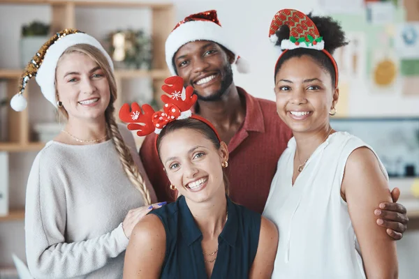 Equipo Oficina Fiesta Navidad Celebración Con Una Sonrisa Trabajo Diversidad —  Fotos de Stock
