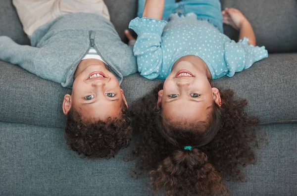Besoin Une Autre Perspective Deux Petits Frères Sœurs Passent Temps — Photo