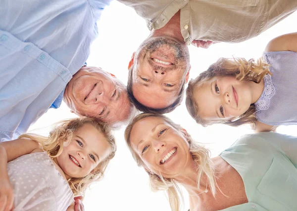 Mijn Vrienden Familie Zijn Mijn Steunsysteem Een Familie Van Vier — Stockfoto