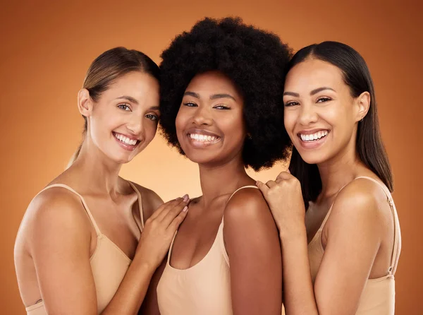 Natural Cuidados Com Pele Retrato Grupo Mulheres Para Modelar Beleza — Fotografia de Stock