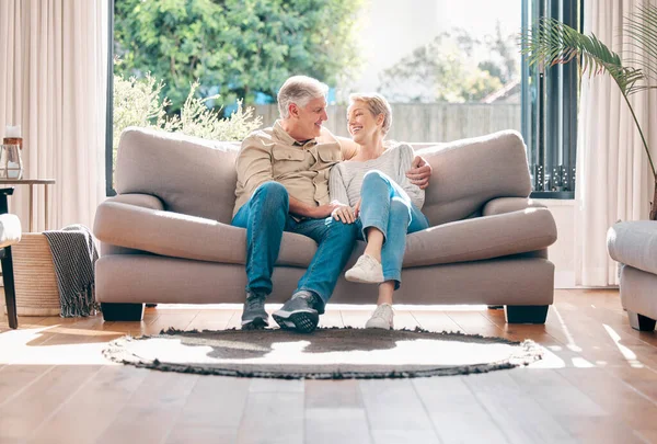 Esta Coisa Ninho Vazio Não Assim Tão Casal Idosos Felizes — Fotografia de Stock