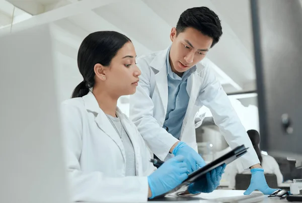 Samen Kunnen Wereld Veranderen Twee Wetenschappers Werken Samen Het Lab — Stockfoto