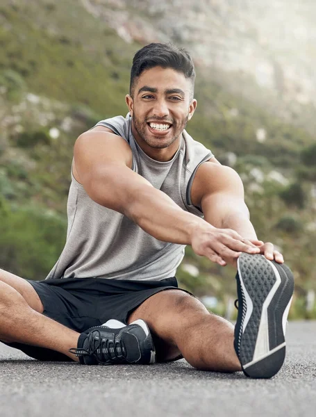 Hebt Die Paar Minuten Nodig Strekken Een Atletische Jongeman Die — Stockfoto