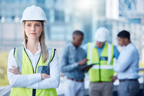 Een Sterke Vrouw Zijn Deze Industrie Een Jonge Aannemer Met — Stockfoto