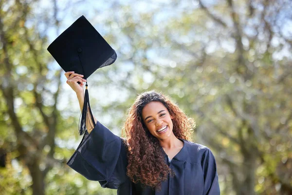 Hats Graduate Portrait Young Woman Holding Her Hat Graduation Day — Stock Photo, Image