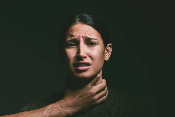 Something Trying Suffocate Young Woman Being Strangle Unrecognisable Man Black — Stock Photo, Image