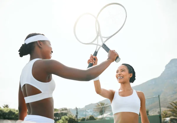 Were Total Champions Two Sporty Young Women Knocking Rackets Together — Stock Photo, Image