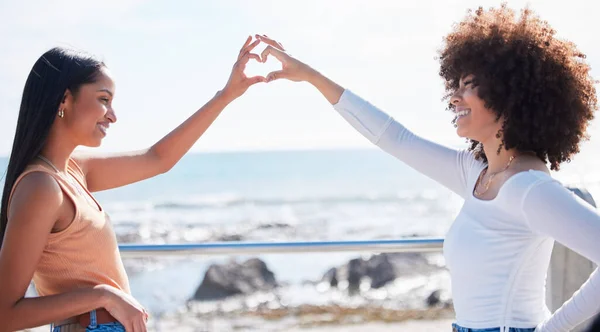 Amitié Est Autre Mot Pour Amour Deux Jeunes Femmes Forme — Photo