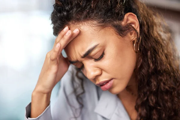 Ostatnia Rzecz Jakiej Potrzebuję Młoda Kobieta Biznesu Wygląda Zmęczoną Zestresowaną — Zdjęcie stockowe