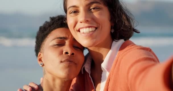 Selfie Plaża Lesbijska Para Wakacjach Nad Oceanem Miami Razem Latem — Wideo stockowe