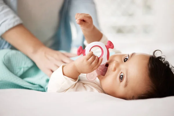 Her Teether Only Thing Keeps Her Calm Adorable Little Girl — Stock Photo, Image