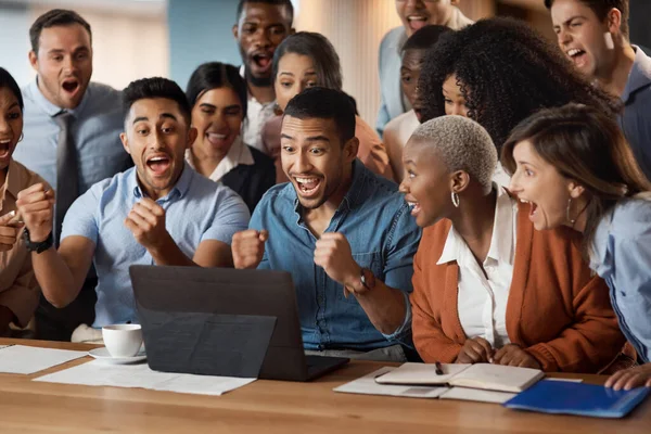 Por Qué Volar Alto Cuando Puede Volar Grupo Jóvenes Empresarios —  Fotos de Stock