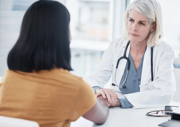 Cura Lungo Cammino Verso Guarigione Medico Che Tiene Mano Con — Foto Stock