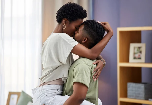 Love Coming Home You Young Couple Kissing Home — Stock Photo, Image