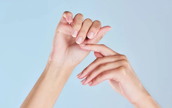 Manicure Unhas Cuidados Mãos Mulher Fresca Auto Cuidado Spa Beleza — Fotografia de Stock