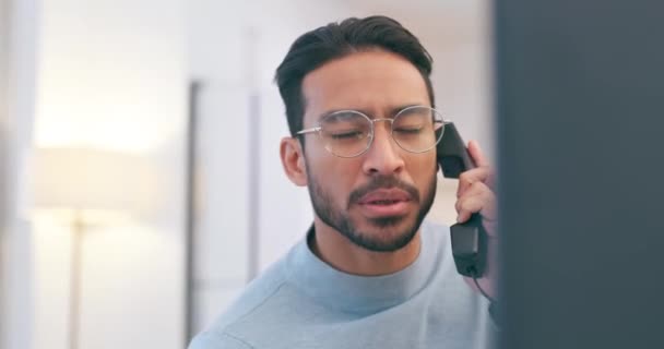 Estresse Ansiedade Telefonema Frustrado Para Homem Negócios Irritado Saúde Mental — Vídeo de Stock