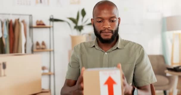 Commerce Box Und Scan Paket Für Inventaraufnahme Distribution Oder Lieferung — Stockvideo