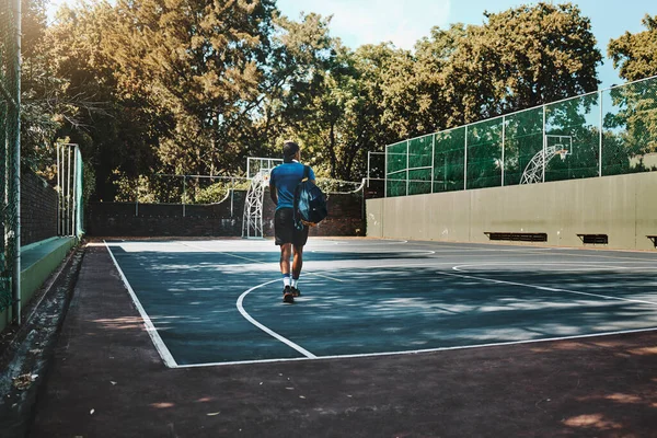 Homem Quadra Basquete Atleta Fitness Treino Treinamento Para Jogo Partida — Fotografia de Stock