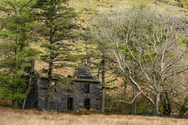 放棄されたCwmorin Slate Quarry Blaenau Festiniog Snowdonia ウェールズ — ストック写真