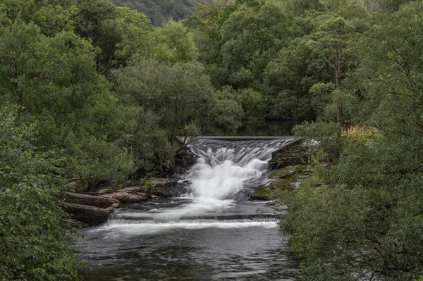 Afon Ogwen Protékající Národním Parkem Snowdonia — Stock fotografie