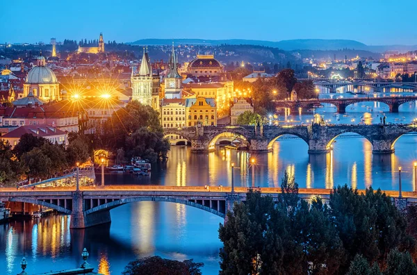 Praga República Checa Vista Los Puentes Sobre Río Moldava Ciudad — Foto de Stock