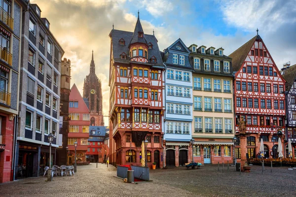 Catedral Gótica Frankfurt Coloridas Casas Entramado Madera Histórica Plaza Roemerberg — Foto de Stock
