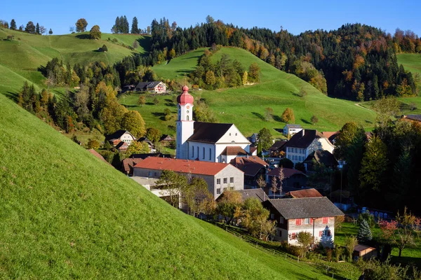 Luttily Sebuah Desa Yang Indah Kanton Lucerne Lembah Alpen Yang — Stok Foto