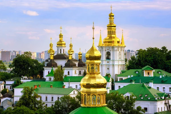 Domos Dorados Del Monasterio Kiev Pechersk Lavra Patrimonio Humanidad Por —  Fotos de Stock