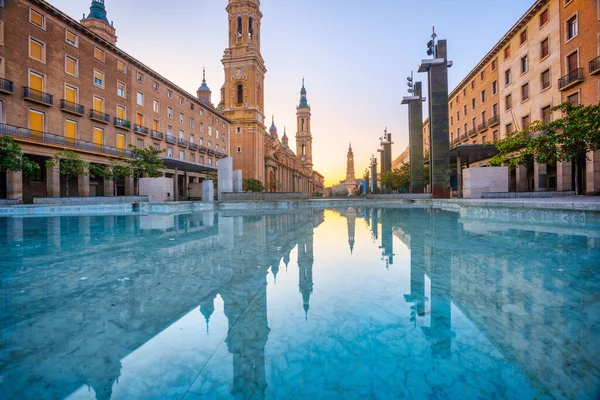 Zaragoza Pusat Kota Tua Dengan Basilica Del Pilar Katedral Menara — Stok Foto