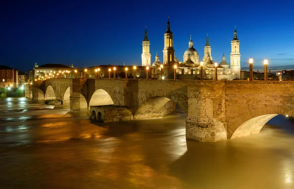 Kota Zaragoza Pemandangan Jembatan Batu Abad Pertengahan Puente Piedra Atas — Stok Foto