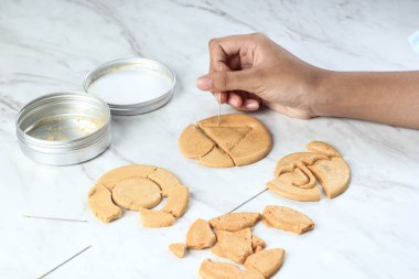 Dalgona Ppopgi Candy, Ev Yapımı Eski moda Sosyal Medya Şeker Virüsü