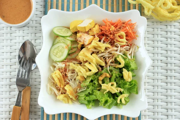 Top View Asinan Betawi Indonesian Raw Vegetable Yellow Tofu Bean — Stock Photo, Image