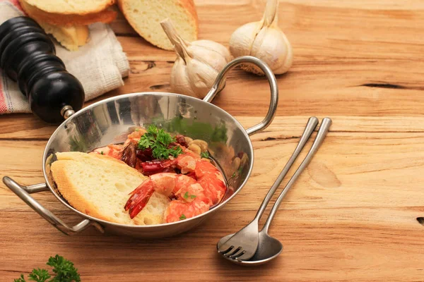 Gambas Ajillo Shrimp Scampi Tapa Spanyol Tradisional Dengan Prawns Memasak — Stok Foto