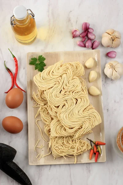 Top View Yellow Asian Dry Noodle Indonesisch Typisch Noodle Genaamd — Stockfoto