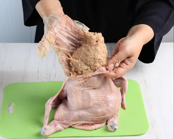 Cooking Process Making Ayam Kodok Asian Woman Stuffed Chicken Skin — 图库照片