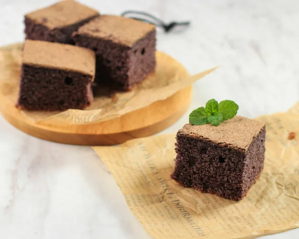 Черный Клейкий Рисовый Пирог Soft Moist Sliced Cake Made Black — стоковое фото