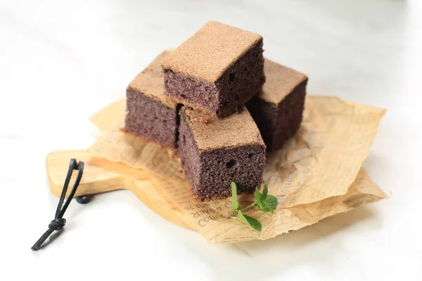 Черный Клейкий Рисовый Пирог Soft Moist Sliced Cake Made Black — стоковое фото